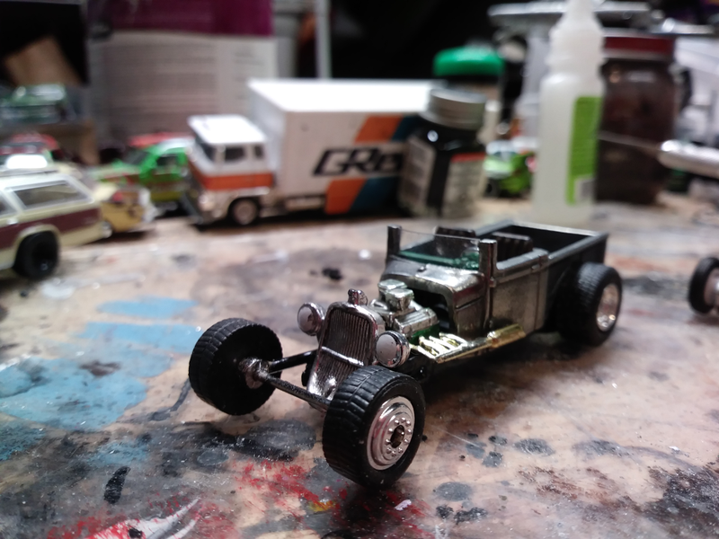 Illustration for article titled Truck Thursday. Fast Fords Edition.